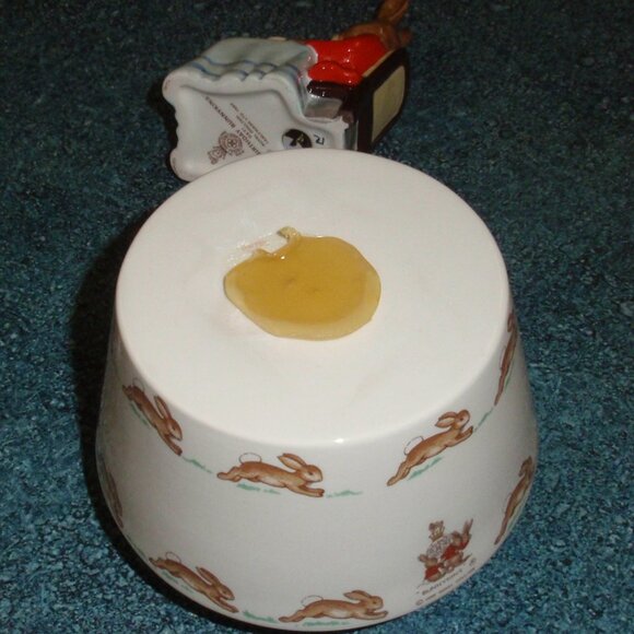 ROYAL DOULTON BUNNYKINS Happy Birthday Music Box DB36 Beatrix Potter Cute Gift! - Picture 11 of 11